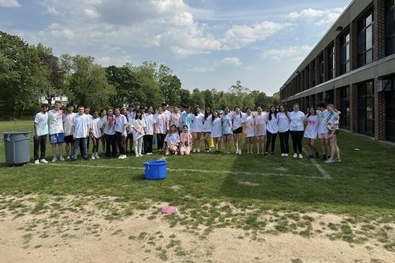 paint run group shot